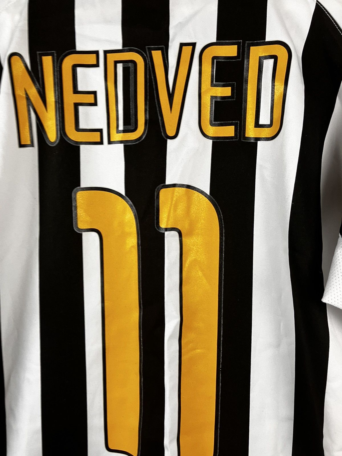 Nike × Vintage Nike Vintage Juventus 11 Nedved Stripe Soccer Jersey Size US M / EU 48-50 / 2 - 6 Thumbnail