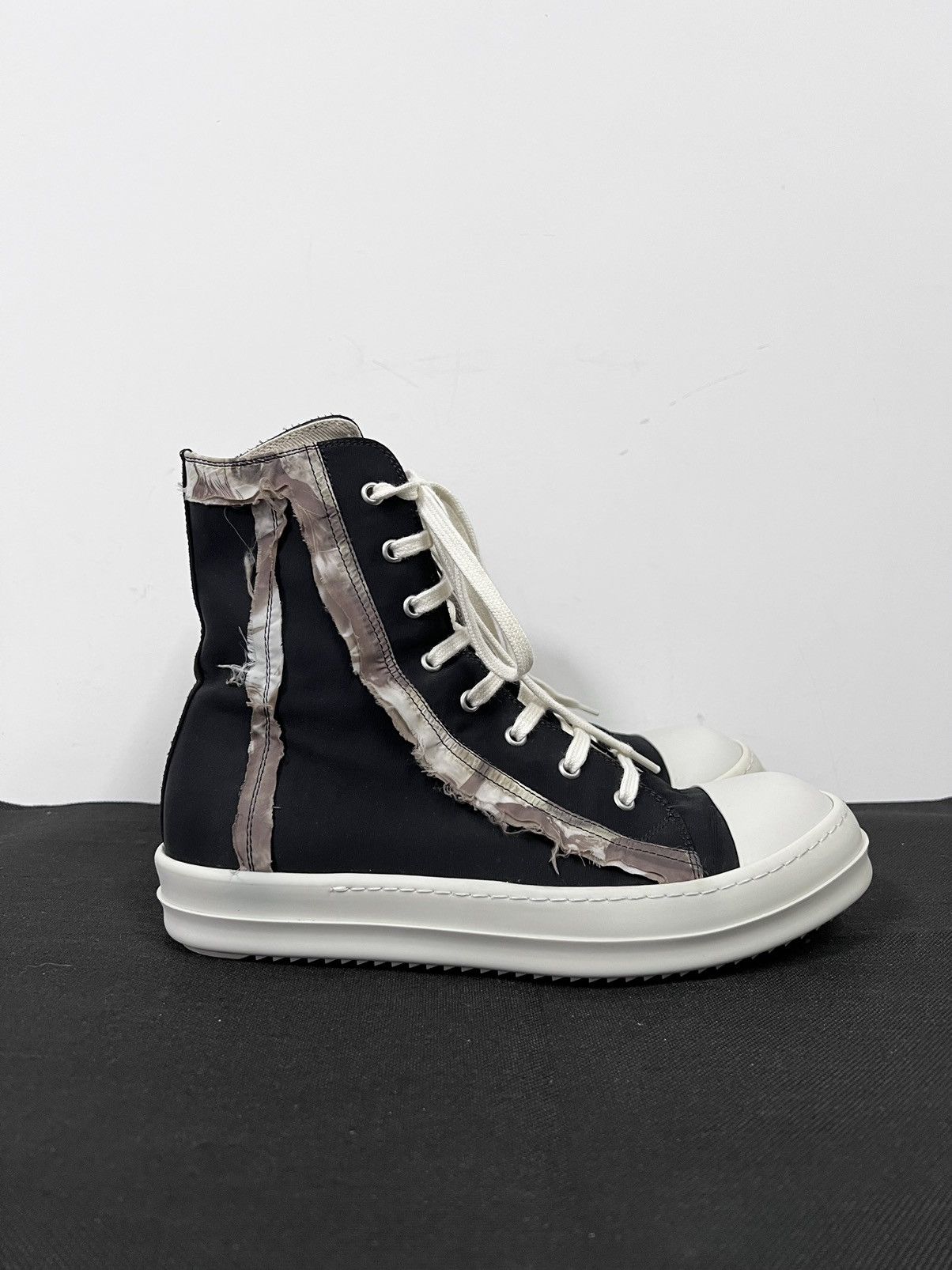 Rick Owens Drkshdw Rick owens drkshdw ramones high top sneakers sz42 Size US 9 / EU 42 - 4 Thumbnail
