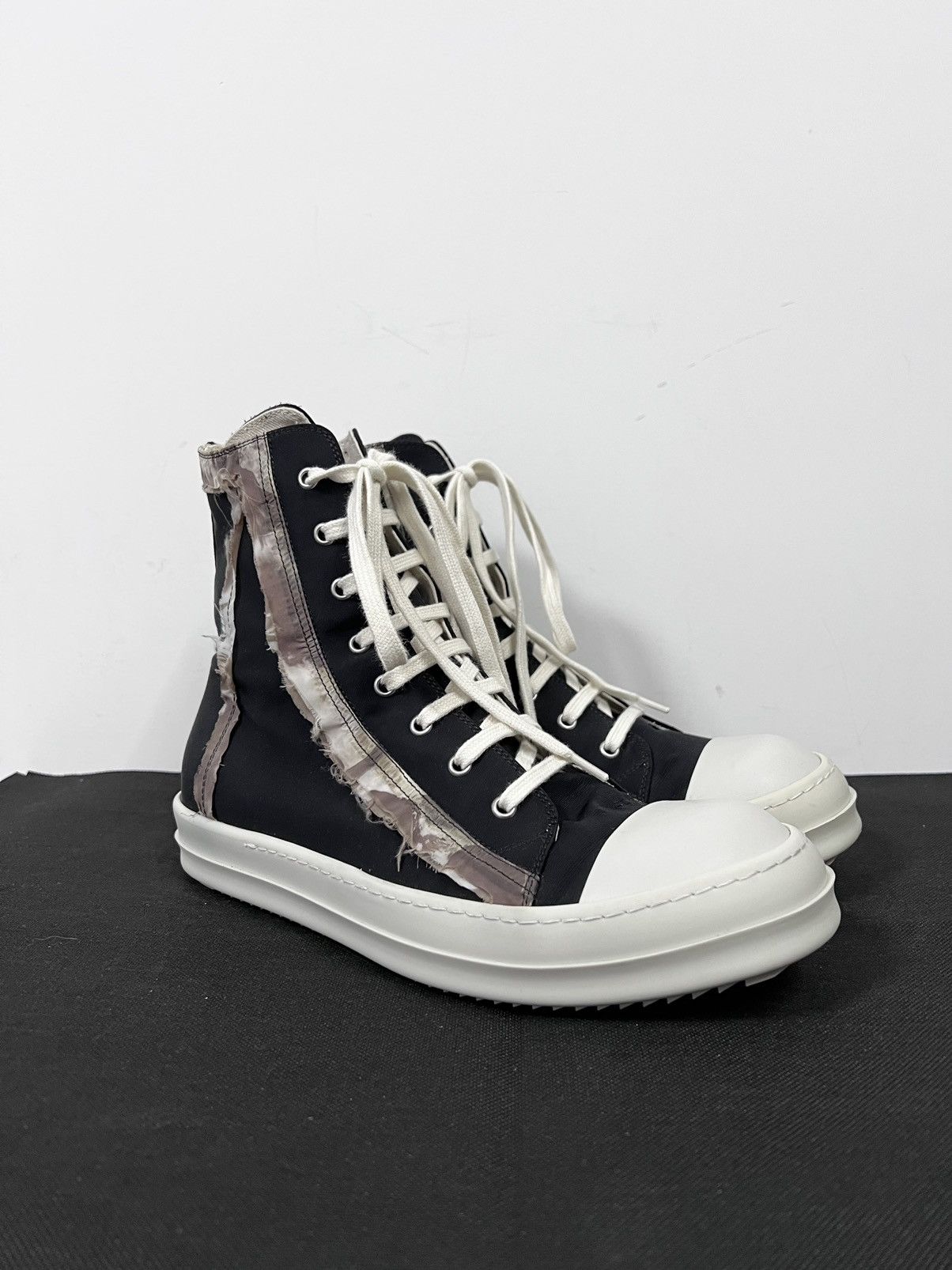Rick Owens Drkshdw Rick owens drkshdw ramones high top sneakers sz42 Size US 9 / EU 42 - 5 Thumbnail