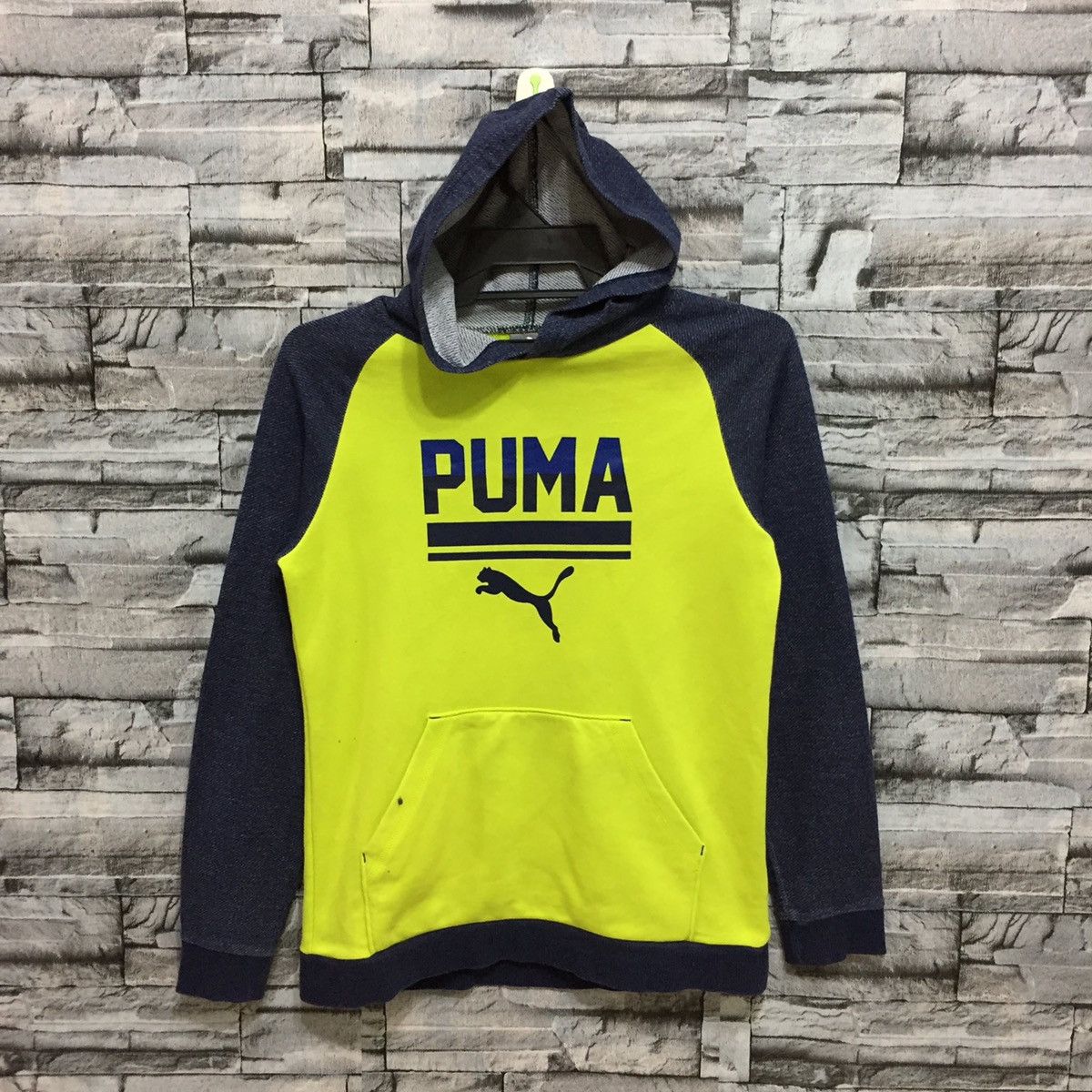 Puma Vintage Puma hoodie big logo size 160 fit S Size US S / EU 44-46 / 1 - 2 Thumbnail