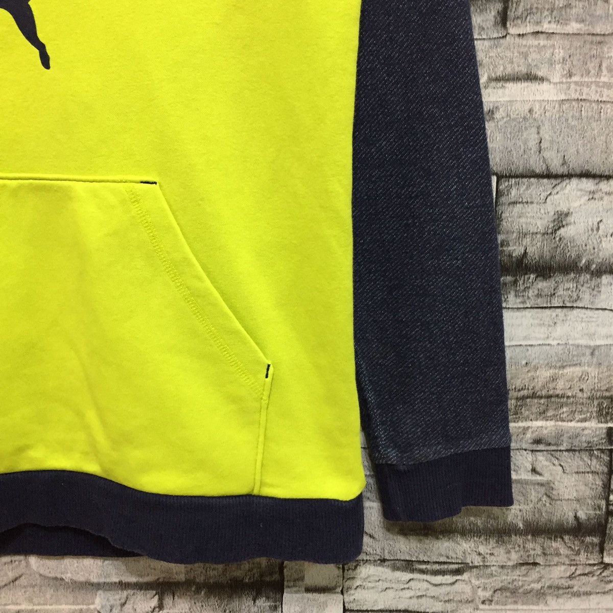 Puma Vintage Puma hoodie big logo size 160 fit S Size US S / EU 44-46 / 1 - 6 Thumbnail