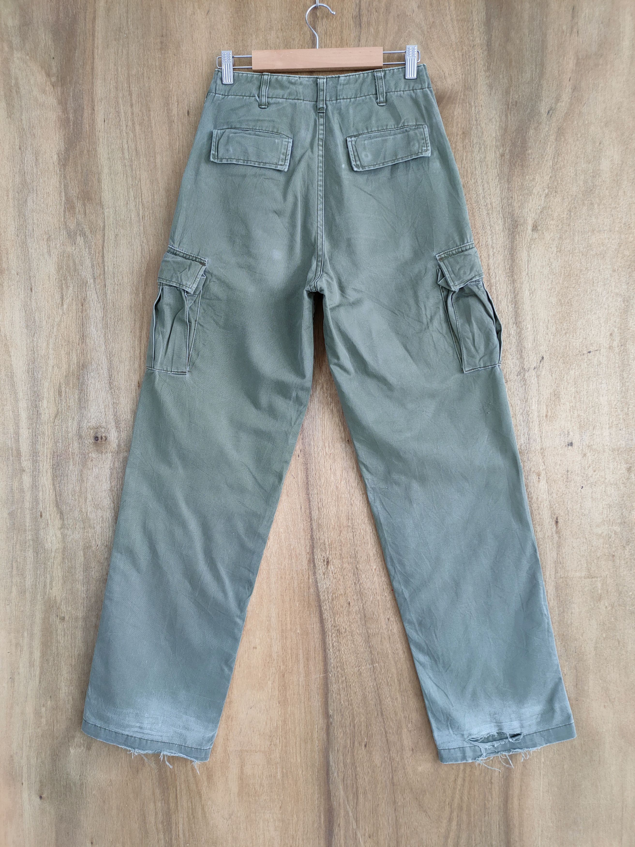 Japanese Brand JAPANESE BRAND BAGGY FADED CARGO PANTS Size US 26 / EU 42 - 8 Thumbnail