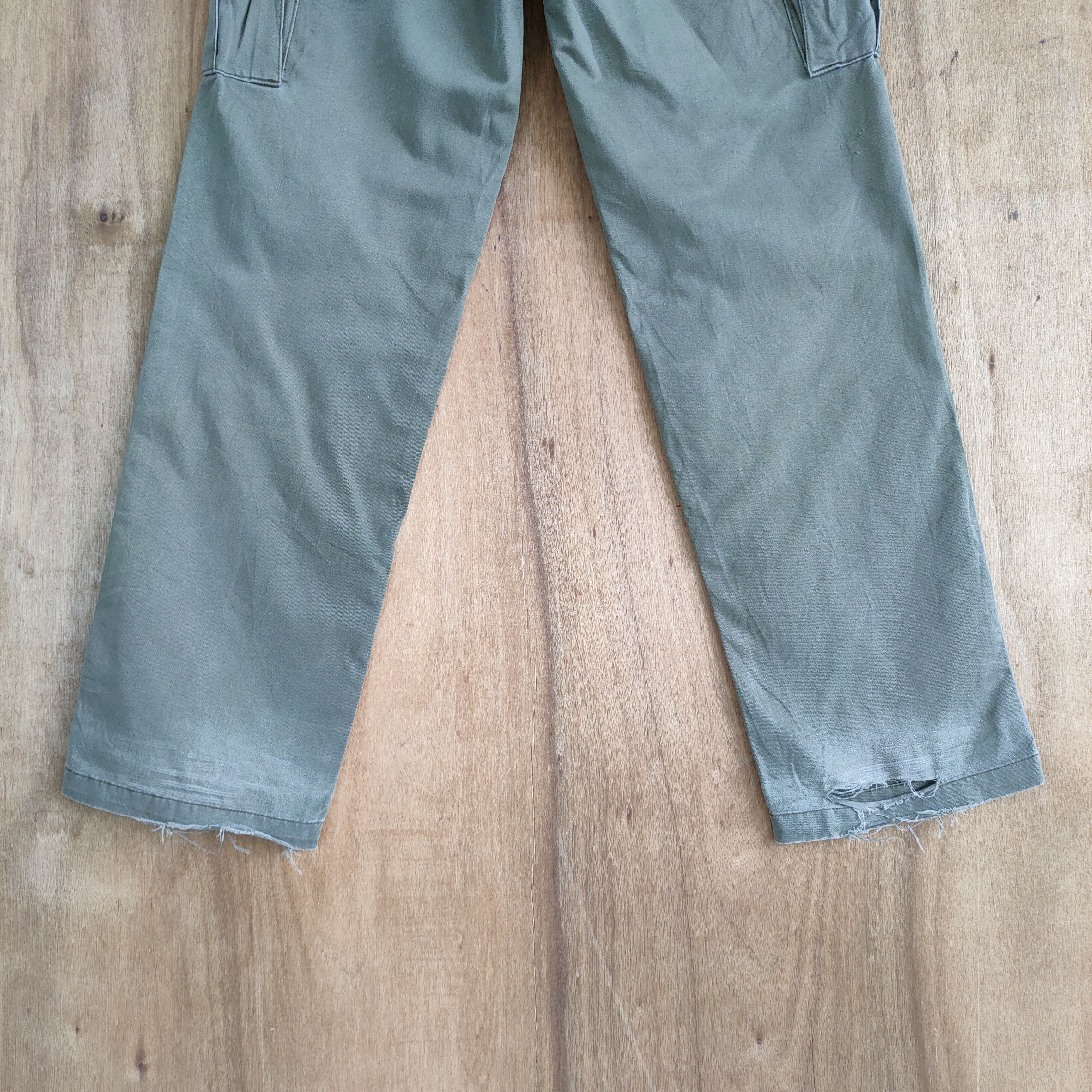 Japanese Brand JAPANESE BRAND BAGGY FADED CARGO PANTS Size US 26 / EU 42 - 10 Thumbnail