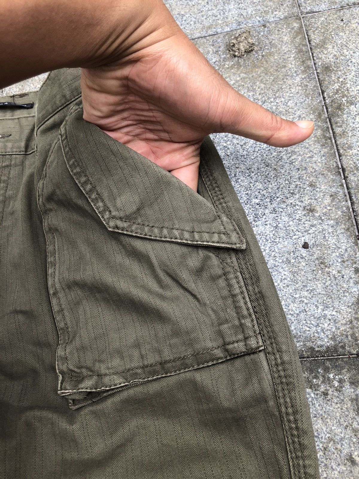 Seditionaries Furbish tactical multi pocket cargo pants Size US 31 - 6 Thumbnail