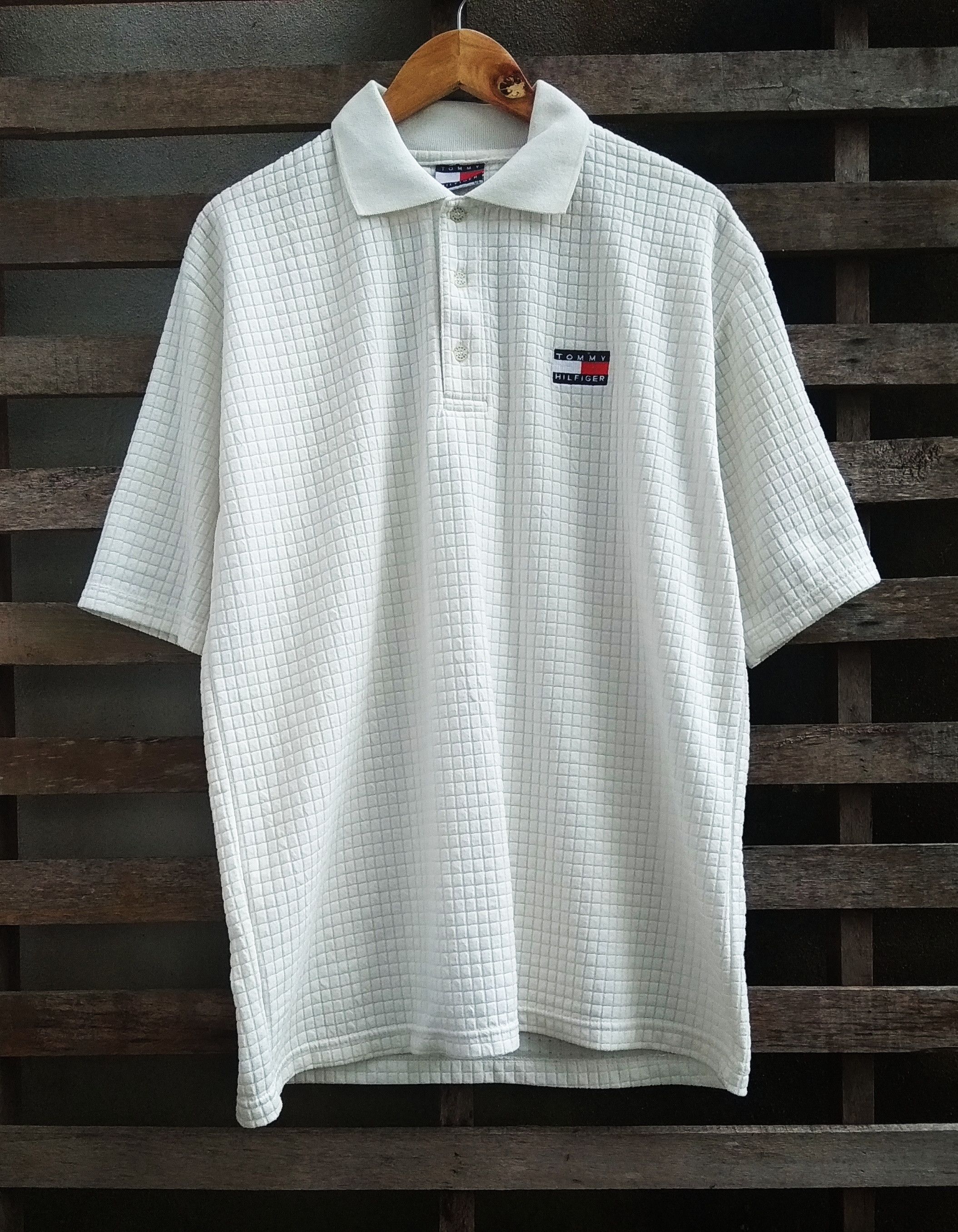 Other Vintage Tommy Hilfiger polo tshirt rare design Size US L / EU 52-54 / 3 - 1 Thumbnail