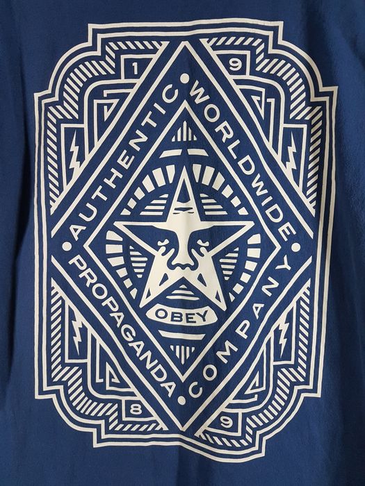 obey-obey-star-face-crest-tee-grailed