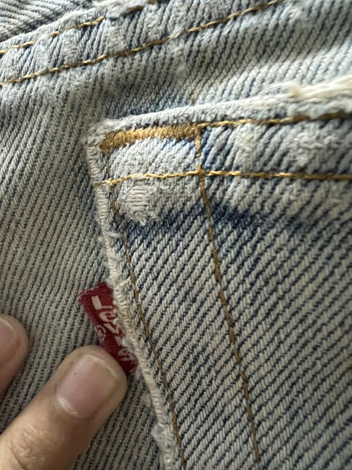 Levi's Vintage Clothing Levis 501 xx USA vintage 90s distressed rugged nice Size US 32 / EU 48 - 9 Thumbnail