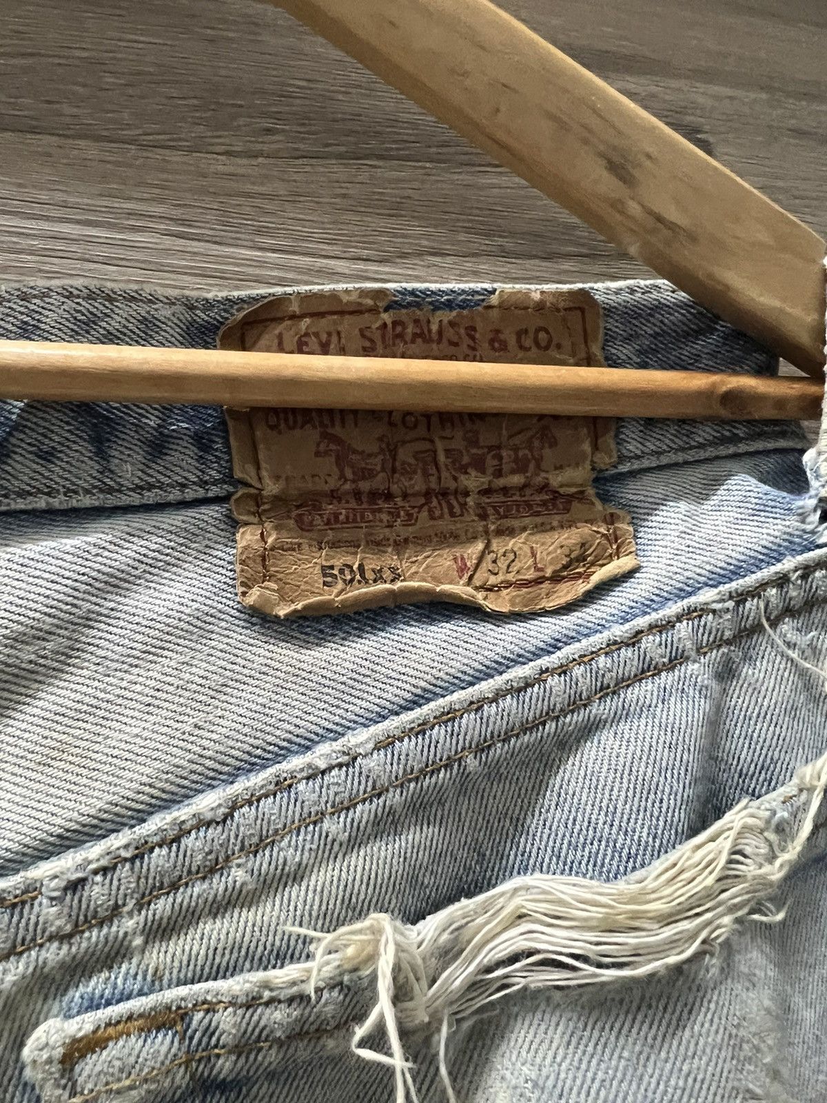 Levi's Vintage Clothing Levis 501 xx USA vintage 90s distressed rugged nice Size US 32 / EU 48 - 8 Thumbnail