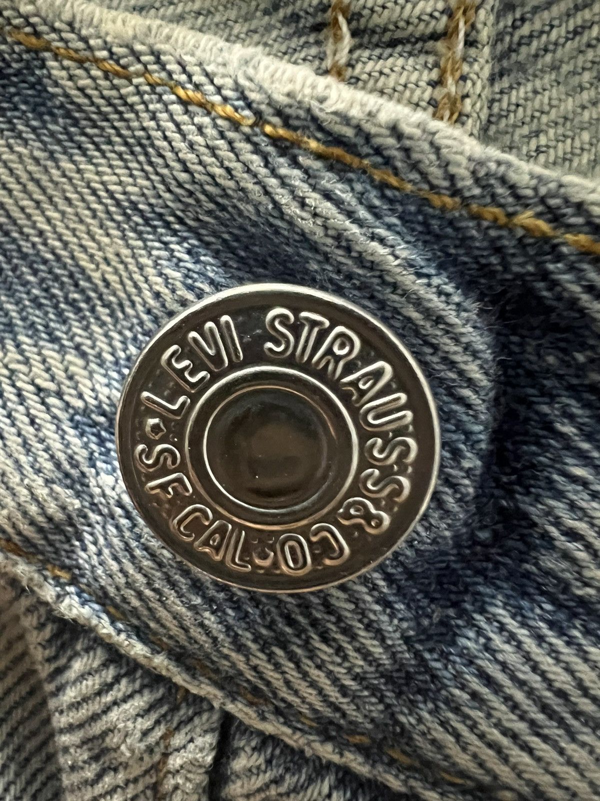 Levi's Vintage Clothing Levis 501 xx USA vintage 90s distressed rugged nice Size US 32 / EU 48 - 11 Thumbnail