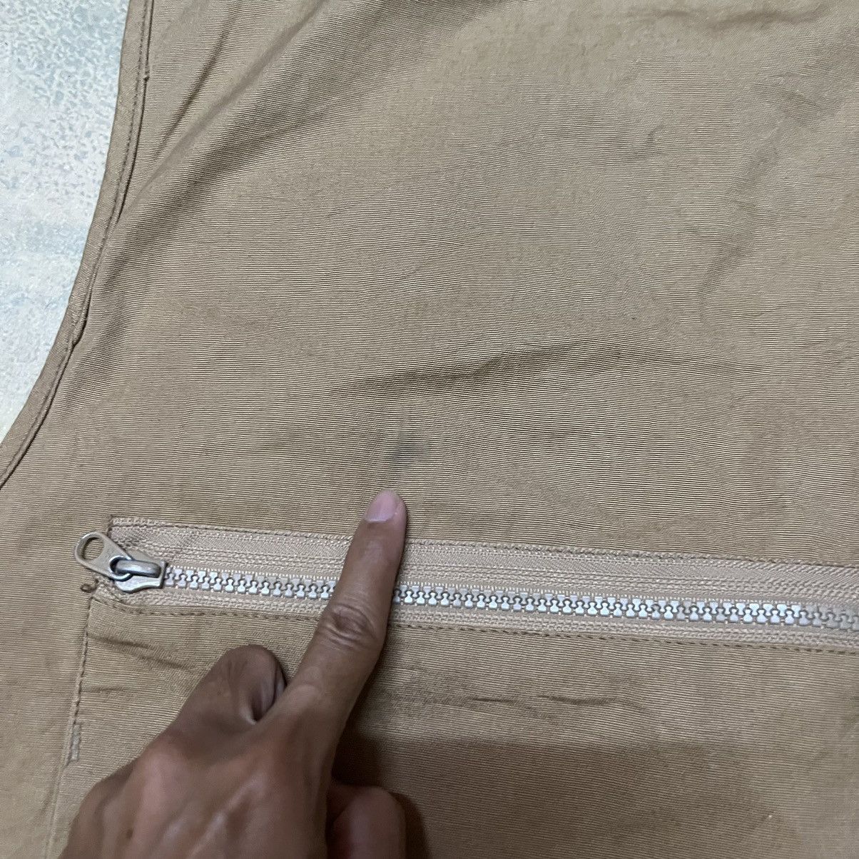 Japanese Brand Japanese Brand Multipockets Vest Size US L / EU 52-54 / 3 - 3 Thumbnail