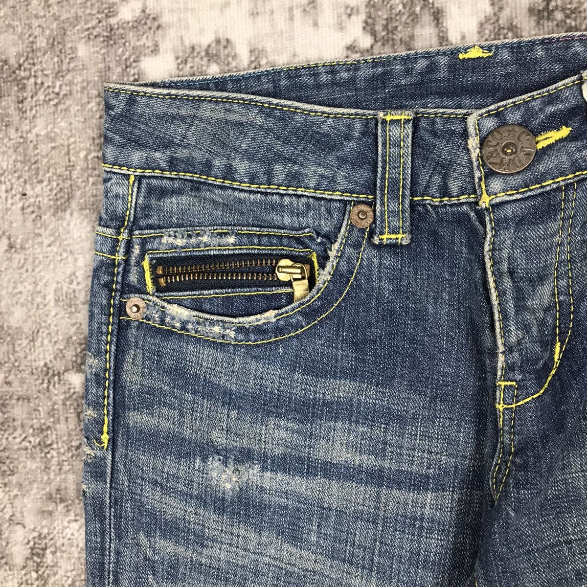 Japanese Brand × Vintage Vintage Japanese Co & Lu Loose Light Wash Denim Jeans Size 28" / US 6 / IT 42 - 12 Thumbnail
