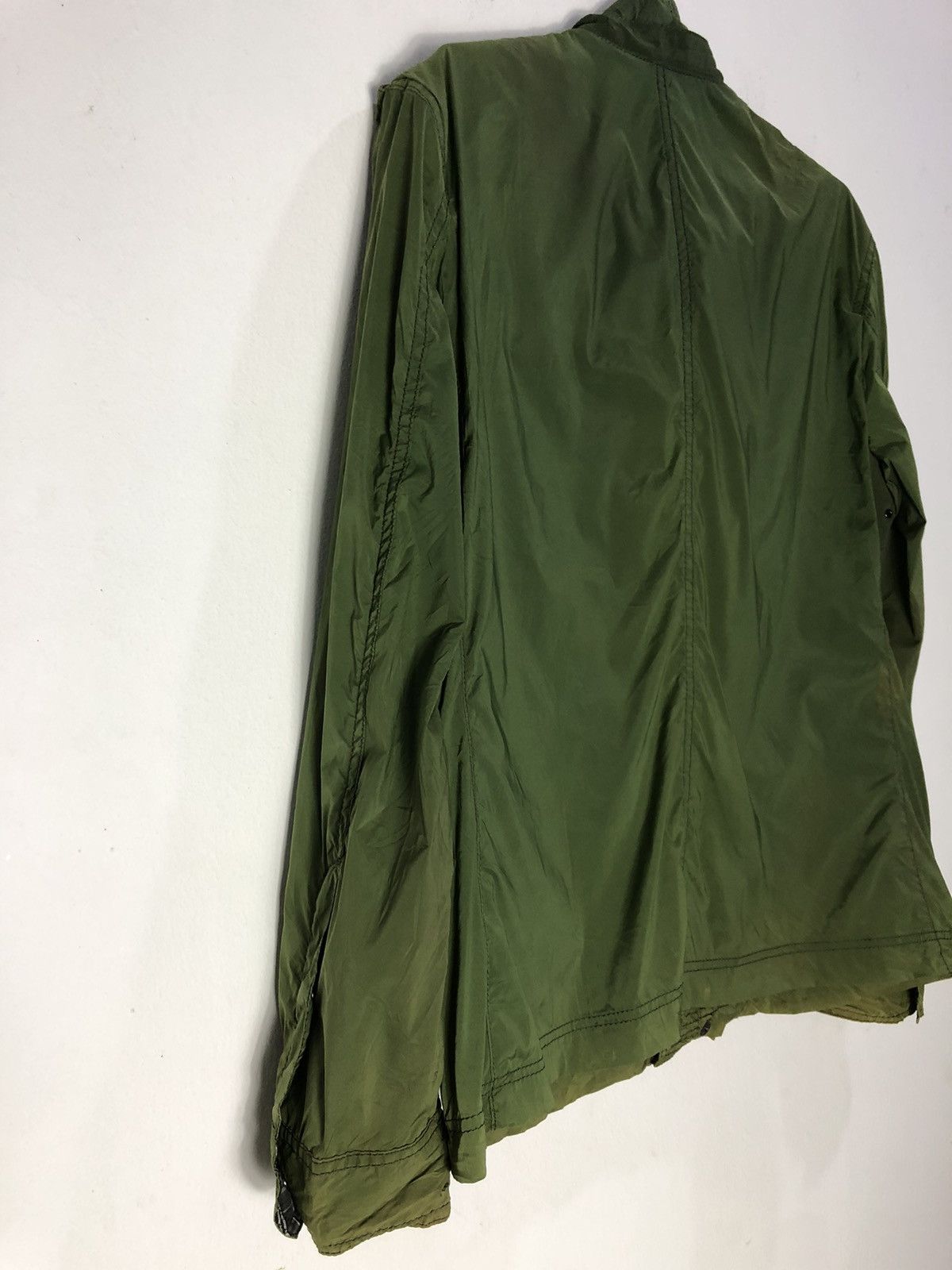 Burberry Burberry black label nylon zipped up jacket. Size US L / EU 52-54 / 3 - 5 Thumbnail
