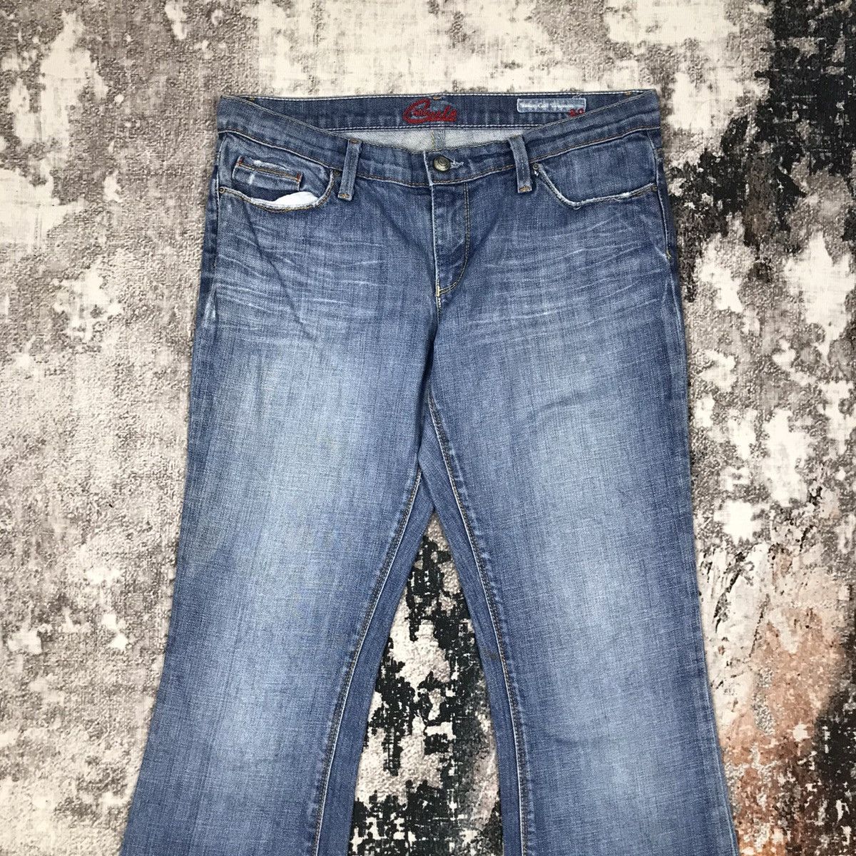 Vintage Vintage Blue Cult Flare Light Wash Denim Jeans Size 32" / US 10 / IT 46 - 9 Thumbnail