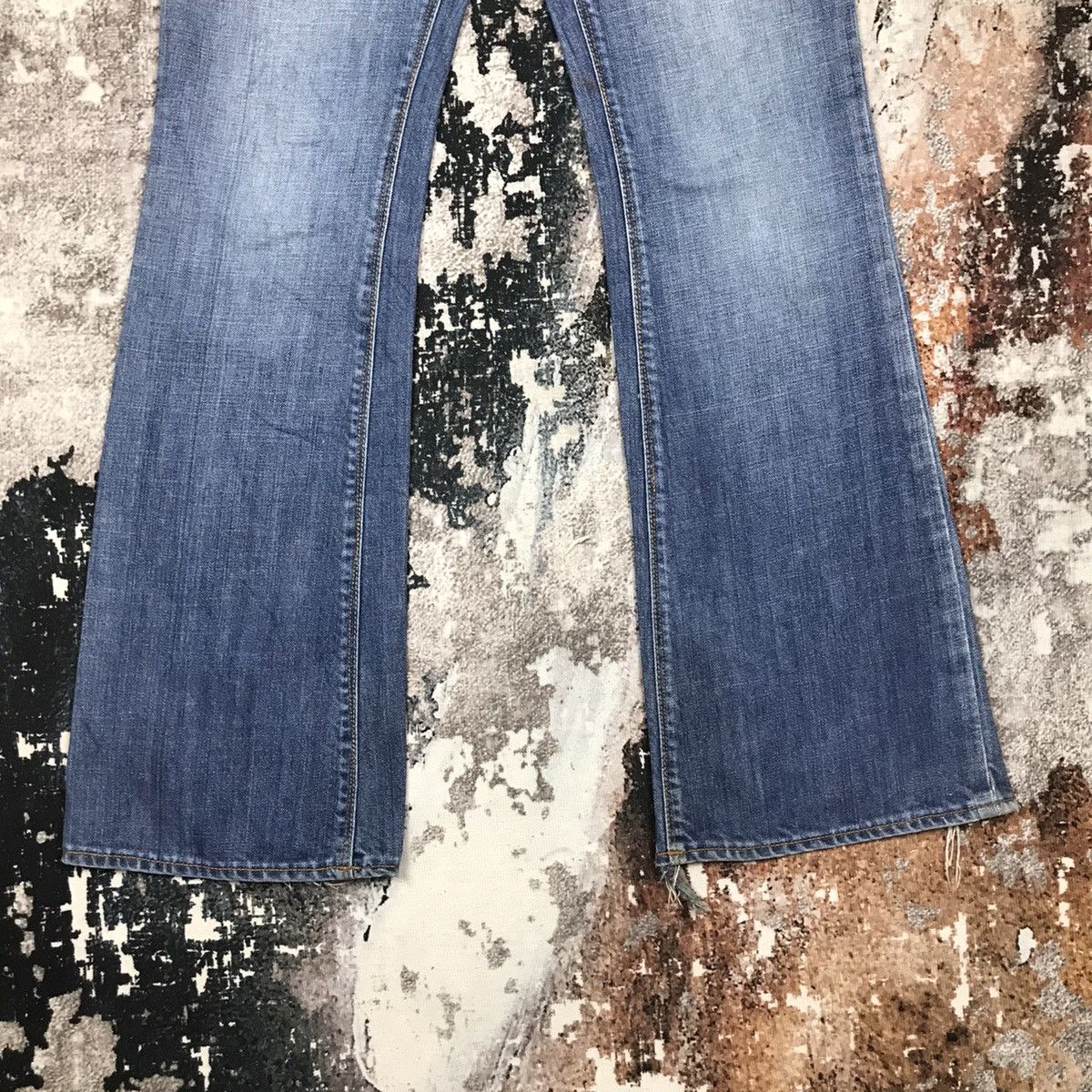 Vintage Vintage Blue Cult Flare Light Wash Denim Jeans Size 32" / US 10 / IT 46 - 12 Thumbnail