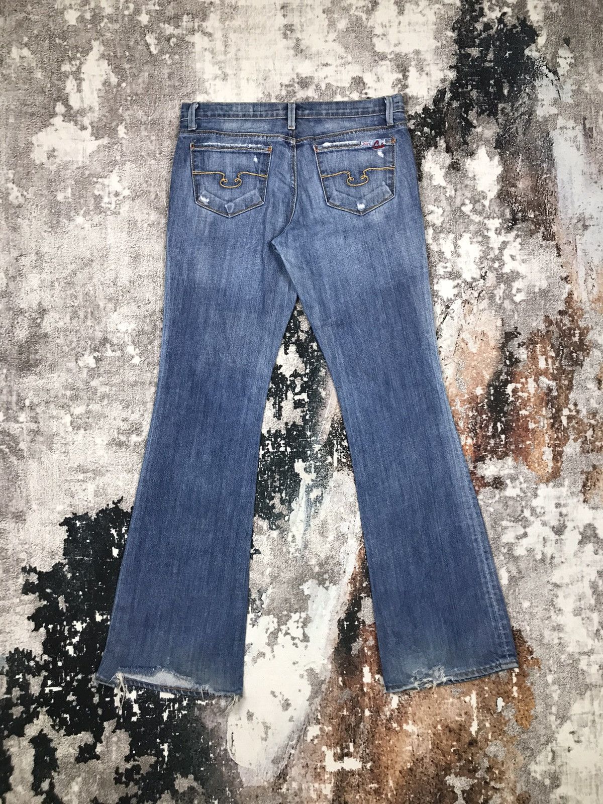 Vintage Vintage Blue Cult Flare Light Wash Denim Jeans Size 32" / US 10 / IT 46 - 1 Thumbnail