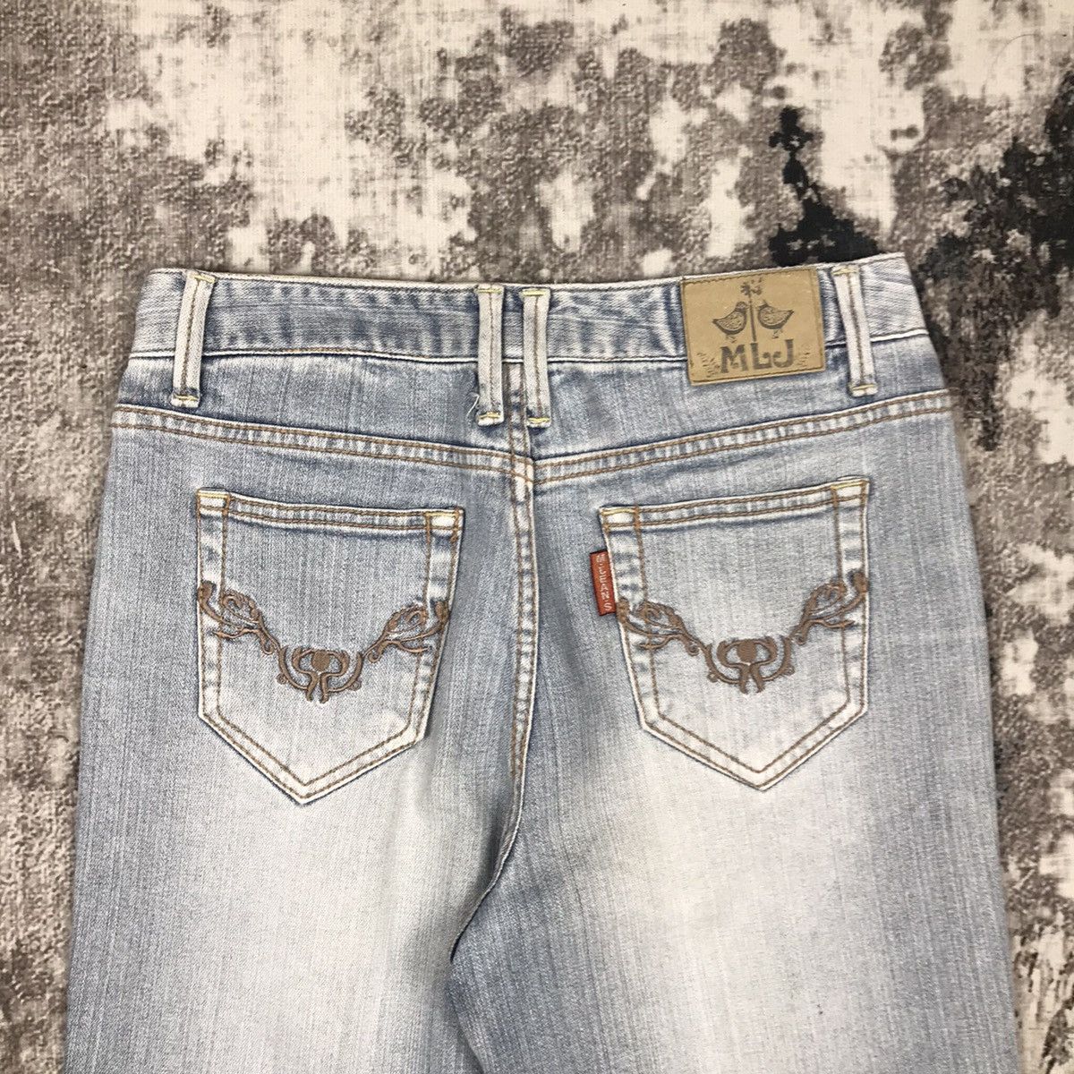 Japanese Brand × Michiko Koshino London × Vintage Vintage Michiko London Jeans Flare Light Wash Jeans Size 27" / US 4 / IT 40 - 9 Thumbnail