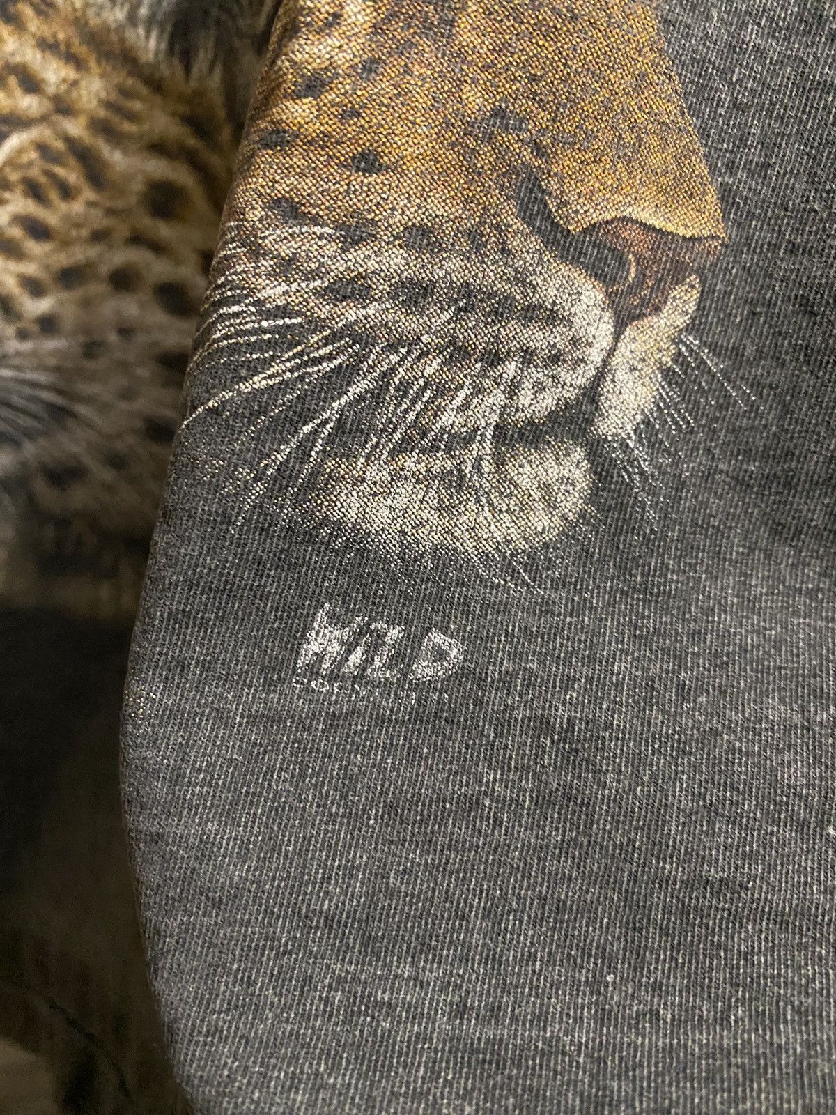 Other Rare Vintage T-Shirt Leopards Animals Wild 80’-90’. Size US XL / EU 56 / 4 - 8 Thumbnail