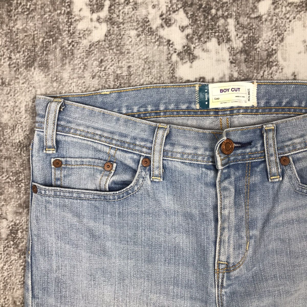 Gap × Japanese Brand × Vintage Vintage Gap Boot cut Light Wash Denim Jeans Size 30" / US 8 / IT 44 - 4 Thumbnail