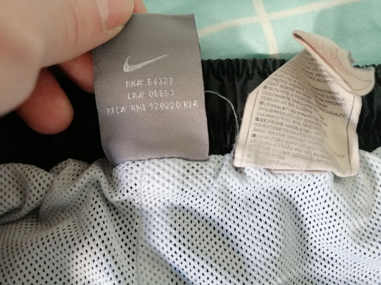 Nike Vintage Nike nylon pants size S Size US 30 / EU 46 - 7 Thumbnail