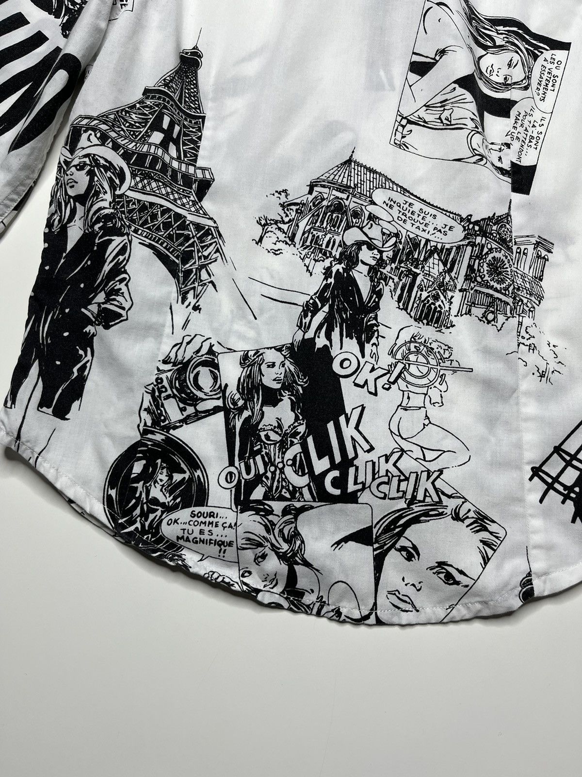 Moschino Vintage Moschino Jeans Comics All Over Print Shirt Size S / US 4 / IT 40 - 14 Thumbnail