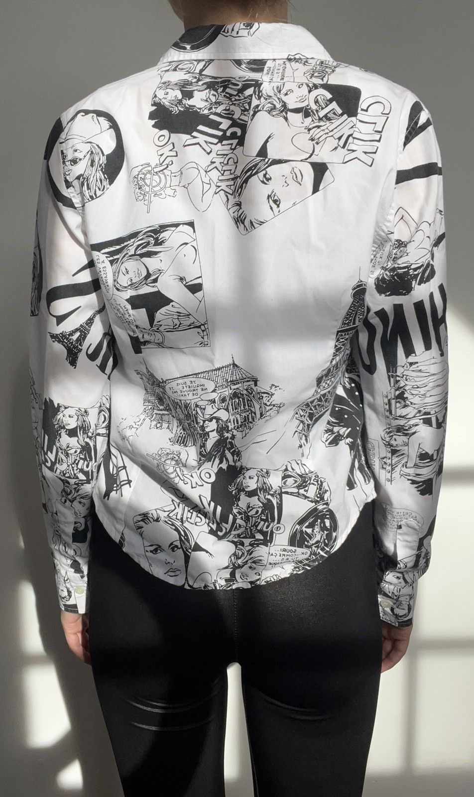 Moschino Vintage Moschino Jeans Comics All Over Print Shirt Size S / US 4 / IT 40 - 23 Thumbnail