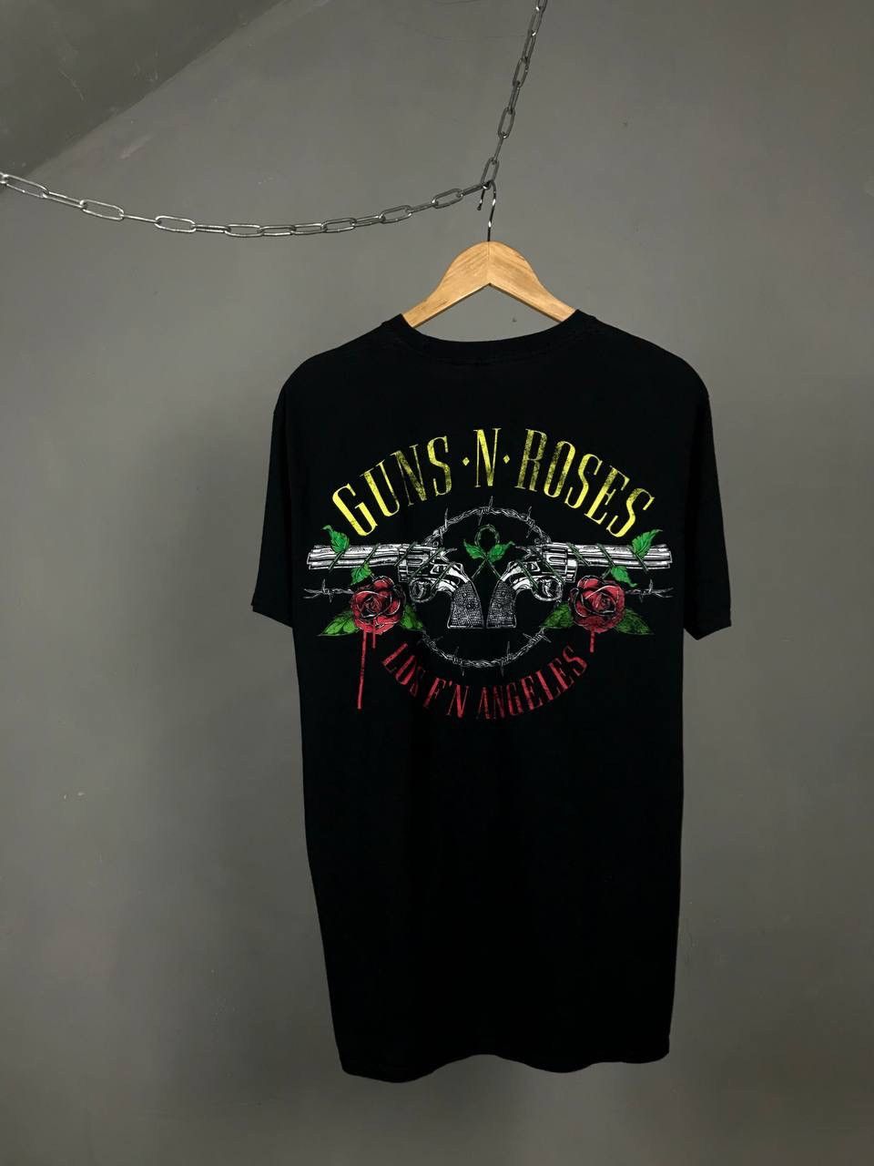 Band Tees × Guns N' Roses × Vintage Guns and Roses 2012 vintage overprinted rock band tee Size US XL / EU 56 / 4 - 2 Thumbnail