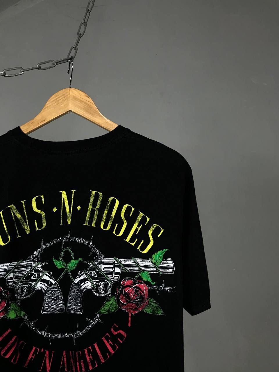 Band Tees × Guns N' Roses × Vintage Guns and Roses 2012 vintage overprinted rock band tee Size US XL / EU 56 / 4 - 7 Thumbnail