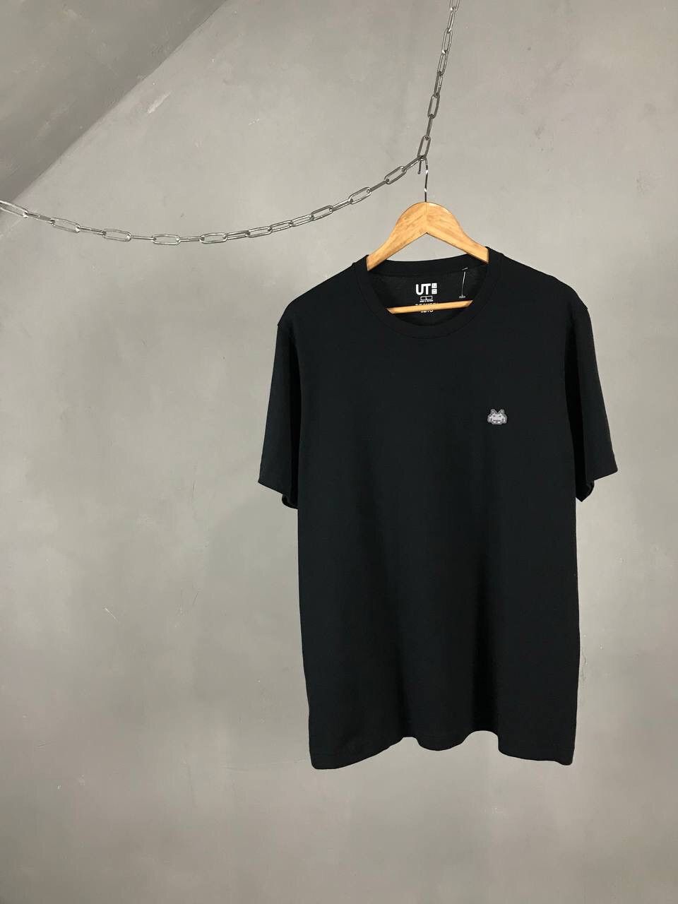 Uniqlo Uniqlo X The Game By Taito Space Invaders Streetwear Tee Size US L / EU 52-54 / 3 - 1 Thumbnail