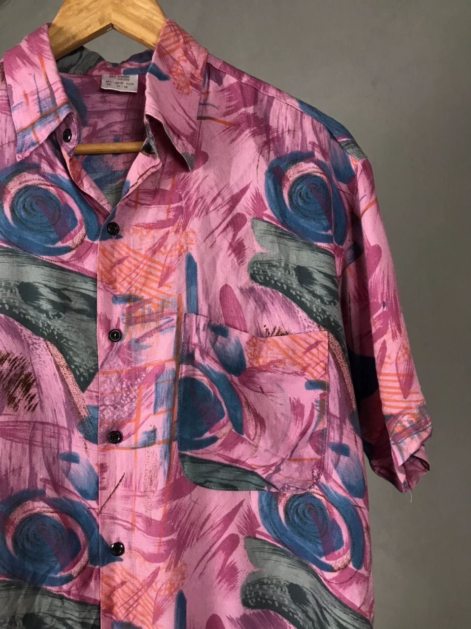 Vintage Vintage crazy Hawaiian viscose shirt Size US M / EU 48-50 / 2 - 2 Thumbnail
