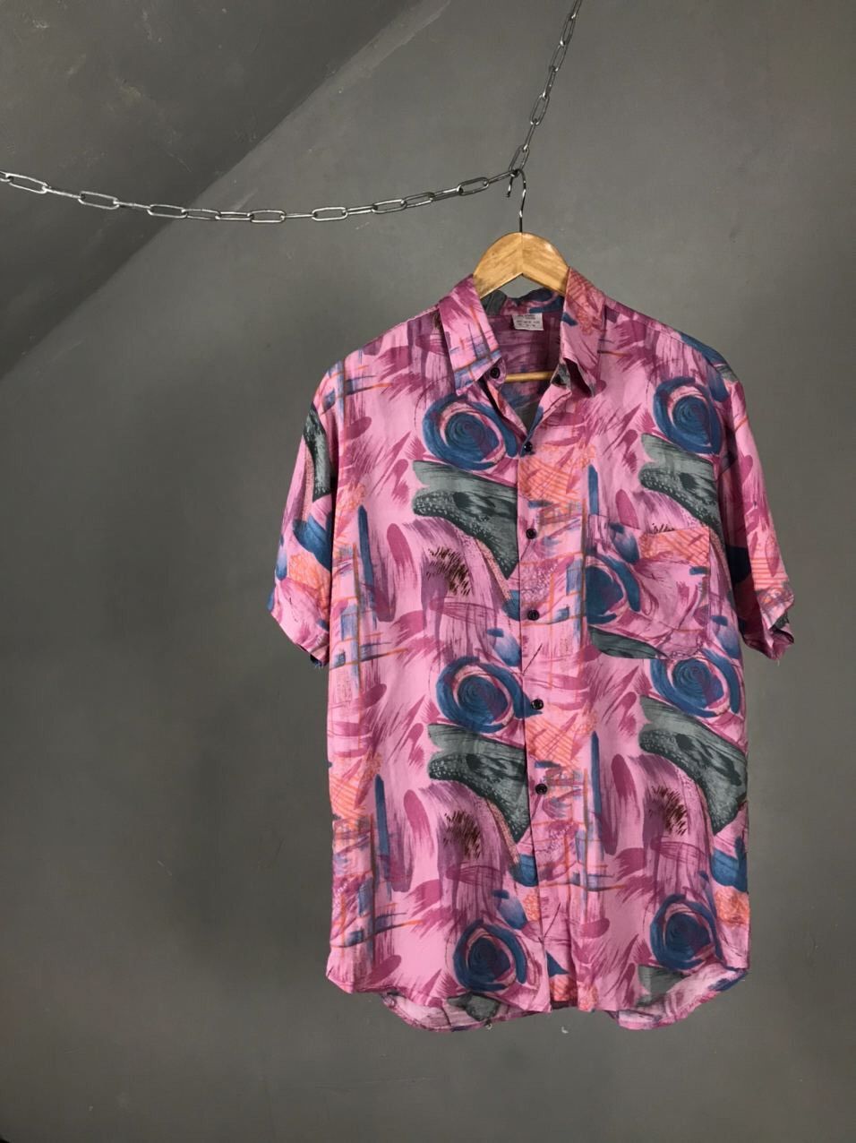 Vintage Vintage crazy Hawaiian viscose shirt Size US M / EU 48-50 / 2 - 1 Thumbnail
