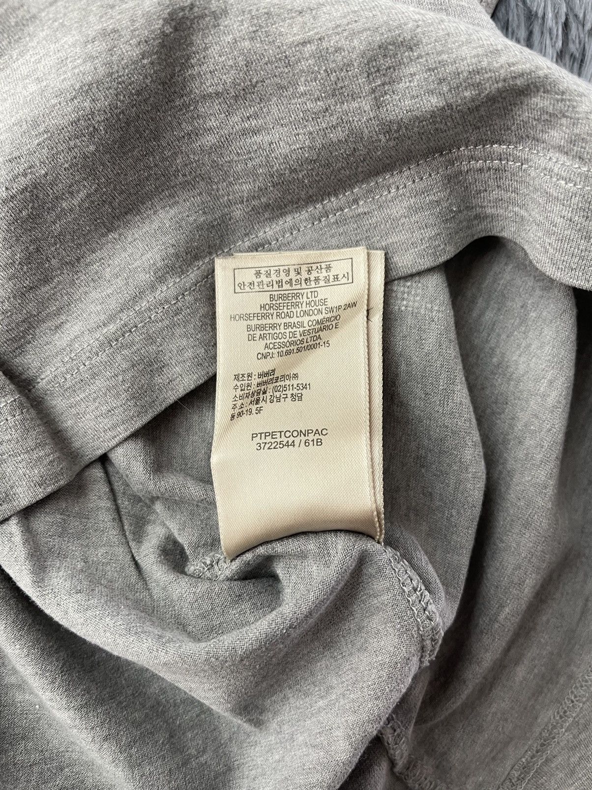 Burberry × Designer × Vintage Burberry Sport vintage Y2K big logo t-shirt 00s Size US M / EU 48-50 / 2 - 7 Thumbnail