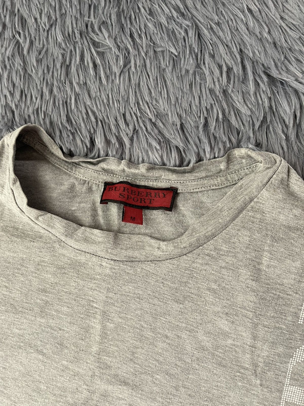 Burberry × Designer × Vintage Burberry Sport vintage Y2K big logo t-shirt 00s Size US M / EU 48-50 / 2 - 4 Thumbnail