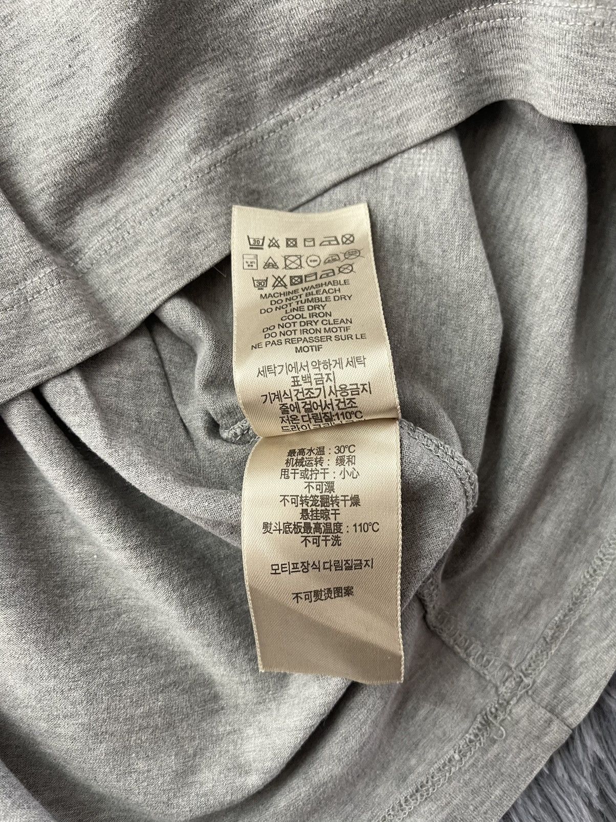 Burberry × Designer × Vintage Burberry Sport vintage Y2K big logo t-shirt 00s Size US M / EU 48-50 / 2 - 6 Thumbnail