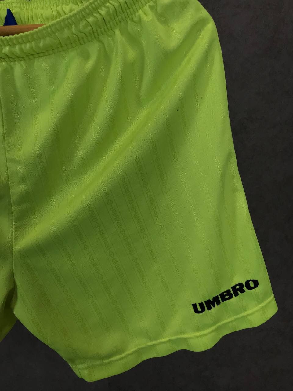 Umbro Umbro vintage sportswear shorts Size US 34 / EU 50 - 2 Thumbnail