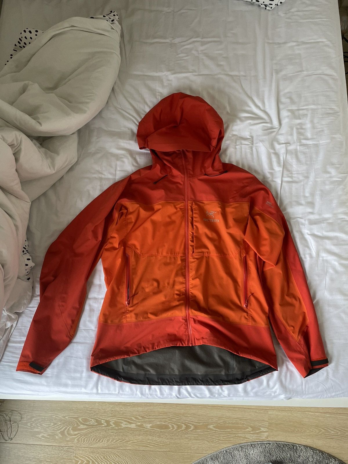 Arcteryx Alpha Comp hybrid jacket size XL