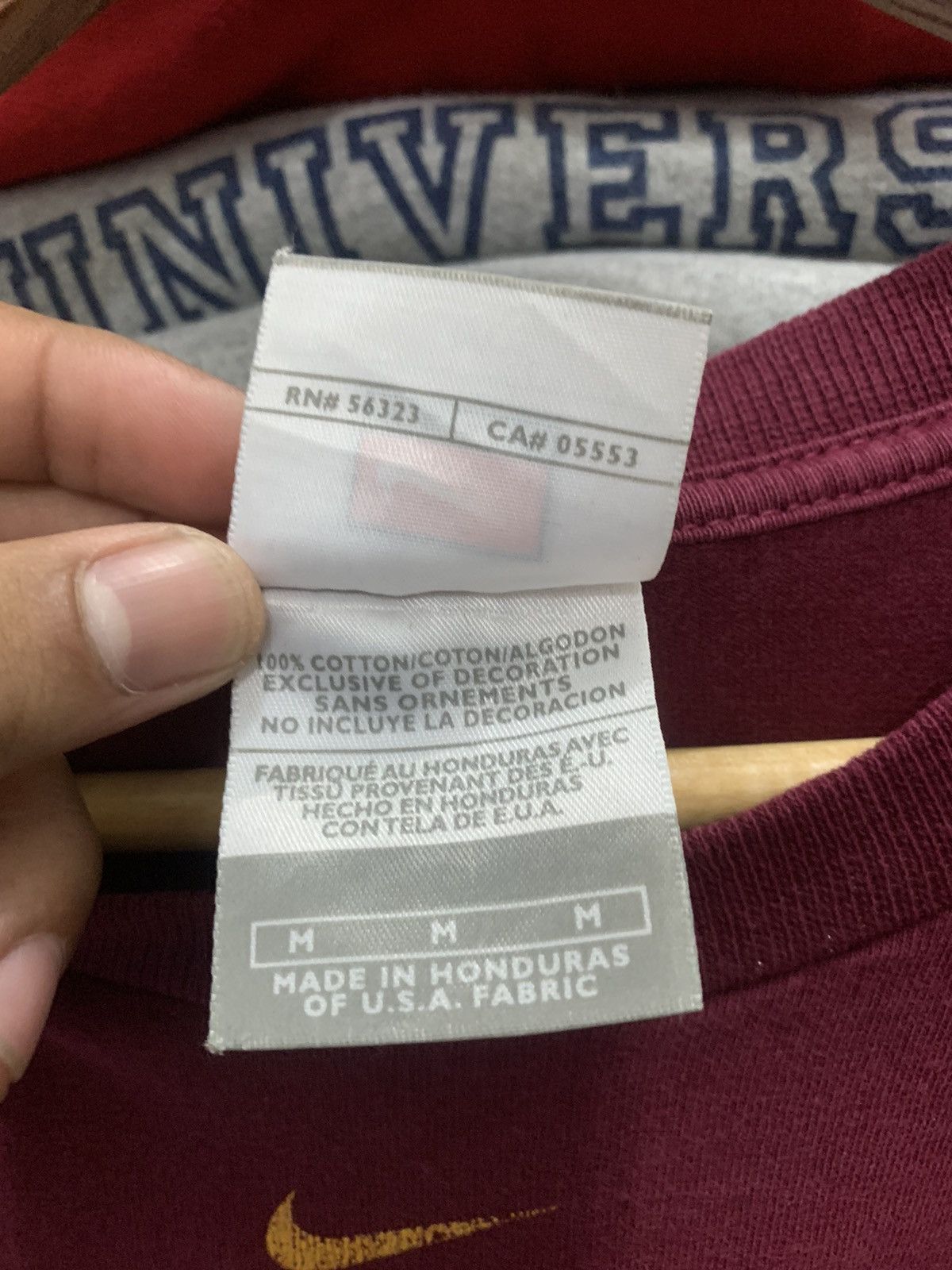 Nike × Vintage Vintage Nike team M logo t-shirt Size US M / EU 48-50 / 2 - 5 Thumbnail
