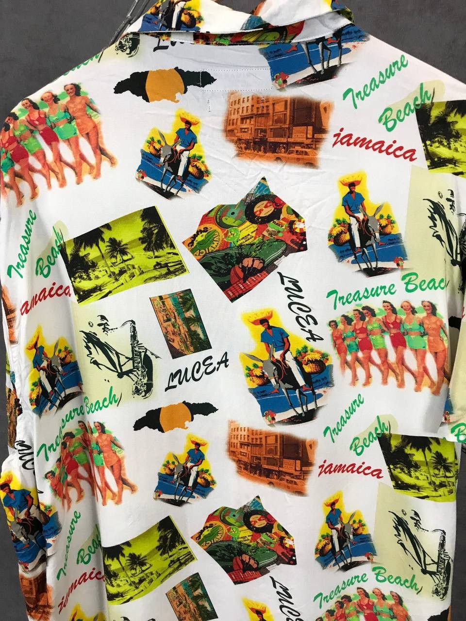 Other Hawaiian crazy overprinted shirt Size US XL / EU 56 / 4 - 6 Thumbnail