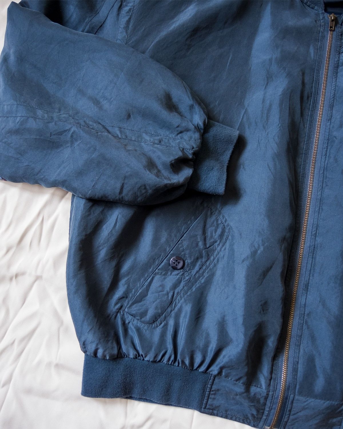 Vintage Vintage silk bomber 80s Size US L / EU 52-54 / 3 - 5 Thumbnail