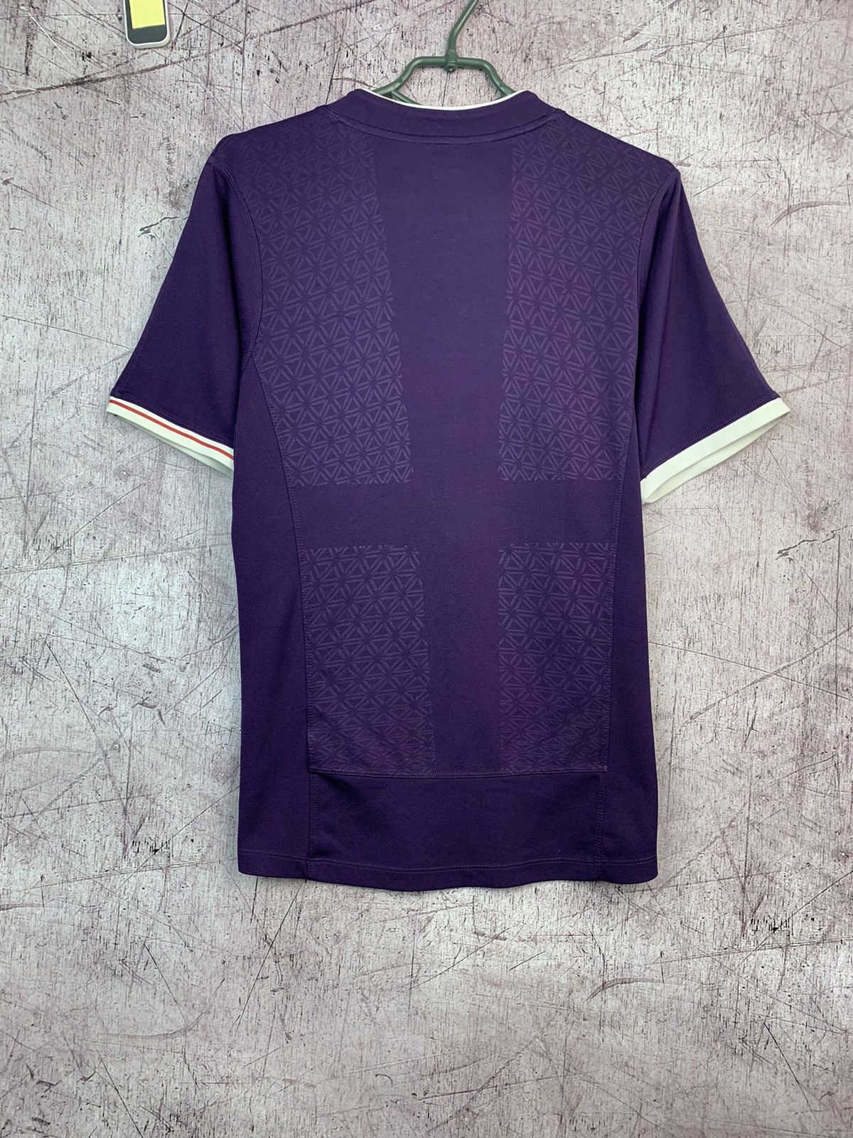 Nike Vintage Nike England Rugby Jersey T-Shirt Size US S / EU 44-46 / 1 - 5 Thumbnail