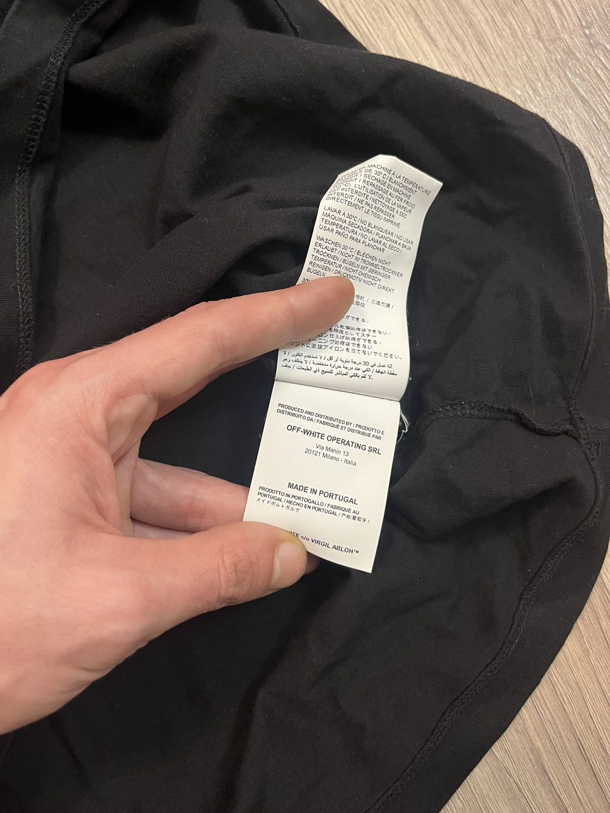 Off-White SS18 Off-White All Rights Reserved T-Shirt Size S / US 4 / IT 40 - 6 Thumbnail