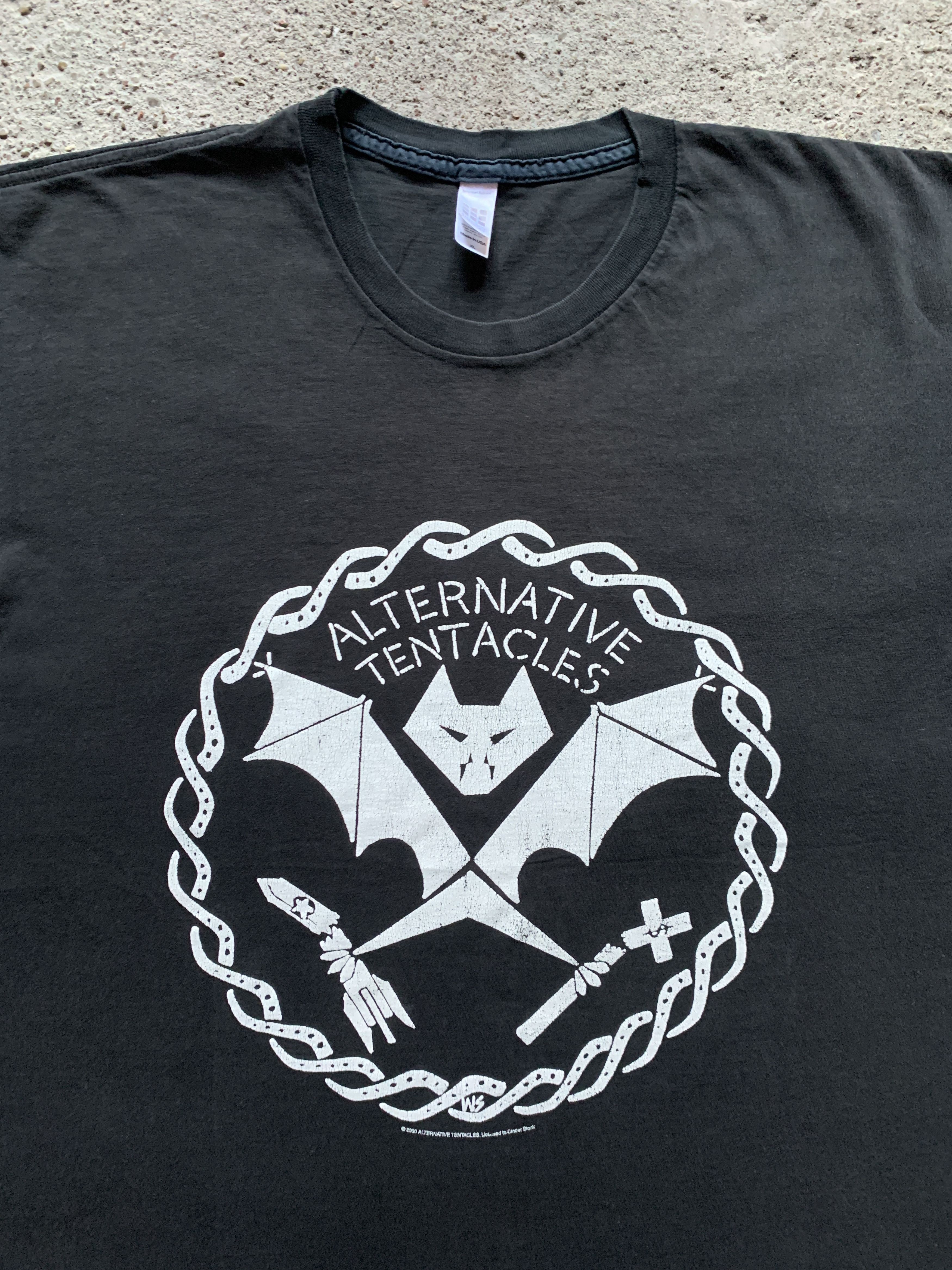 Band Tees Vintage Alternative Tentacles 2000 T-shirt Size US XL / EU 56 / 4 - 3 Thumbnail