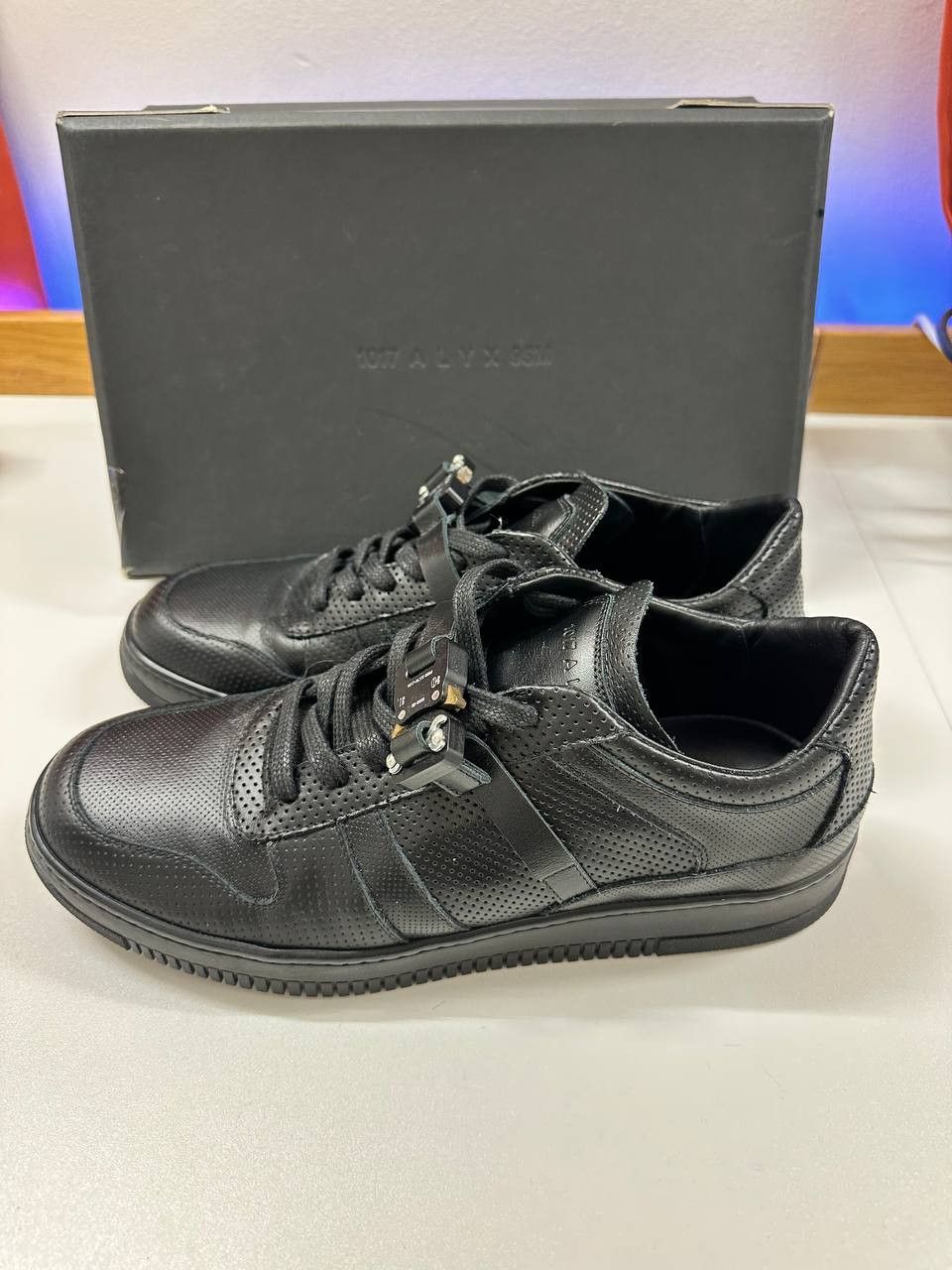 1017 ALYX 9SM × Alyx 1017 ALYX 9SM Signature Buckle Sneakers Size US 10 / EU 43 - 4 Thumbnail