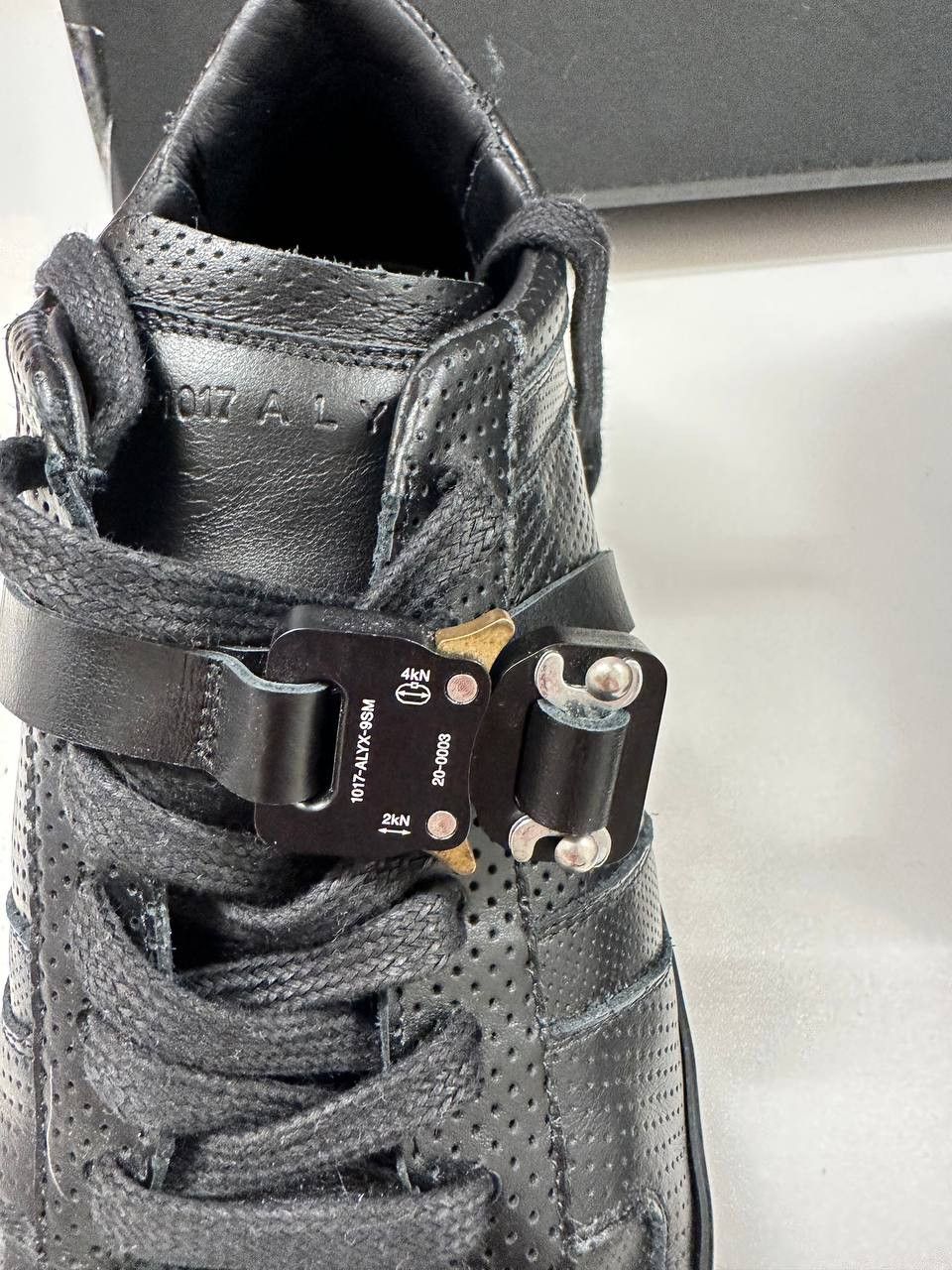 1017 ALYX 9SM × Alyx 1017 ALYX 9SM Signature Buckle Sneakers Size US 10 / EU 43 - 8 Thumbnail