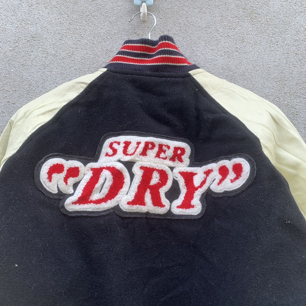 Superdry SUPERDRY BIG LOGO VARSITY JACKET LEATHER HANDLING VERY RARE Size US L / EU 52-54 / 3 - 9 Thumbnail
