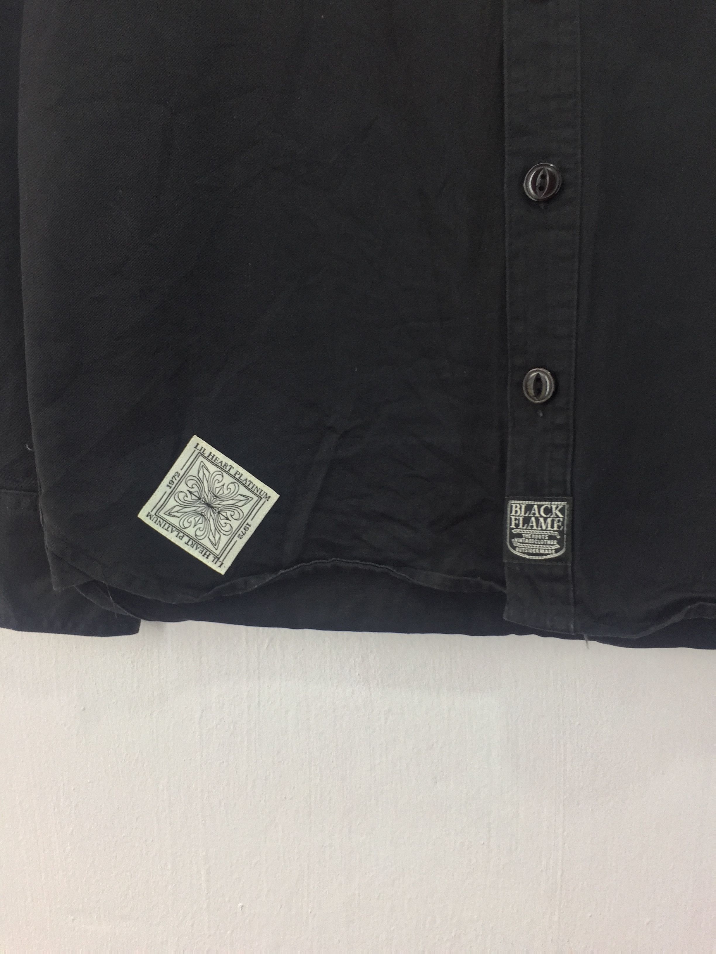 Japanese Brand BLACK FLAME X LIL HEART EMBROIDERY DESIGNER SHIRT Size US M / EU 48-50 / 2 - 3 Thumbnail