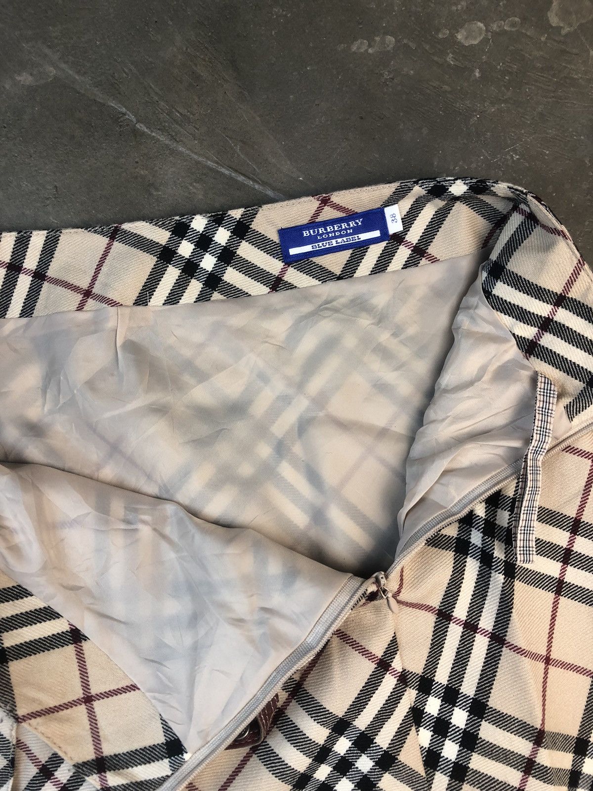 Burberry Burberry London Checkered Mini Skirt Size 27" / US 4 / IT 40 - 7 Thumbnail