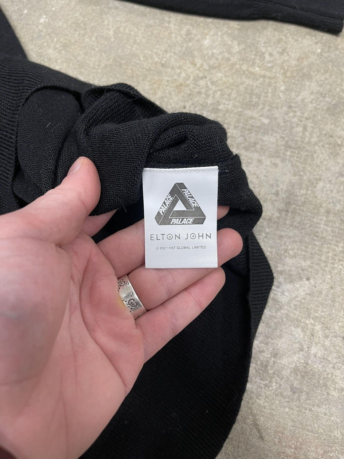 Palace Palace Skateboards Elton John Jumper Size XL Black SS22 Size US XL / EU 56 / 4 - 4 Thumbnail