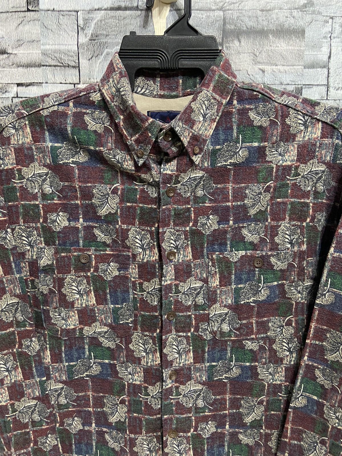 Arrow Vintage The Arrow Company Flannel leaf design L fit XL Size US XL / EU 56 / 4 - 2 Thumbnail