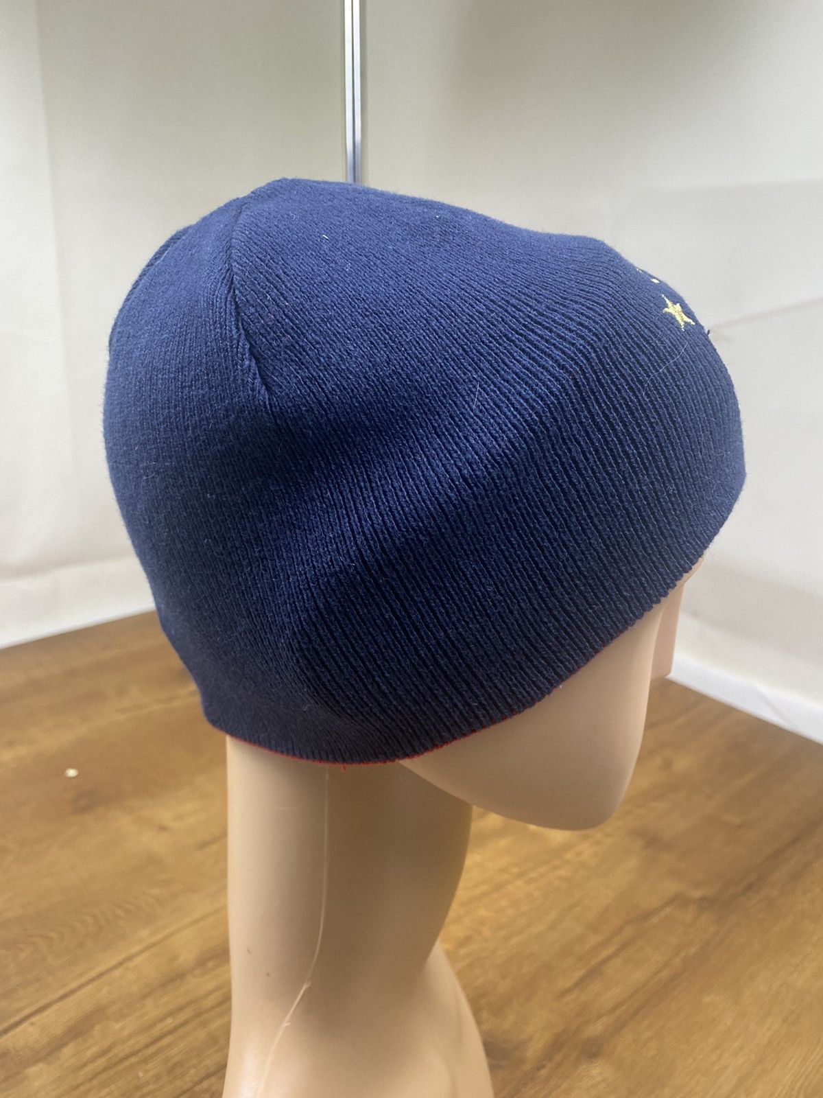 Vintage Vintage Bayern Munchen Football Beanie Reversible Sports Hat Size ONE SIZE - 6 Thumbnail
