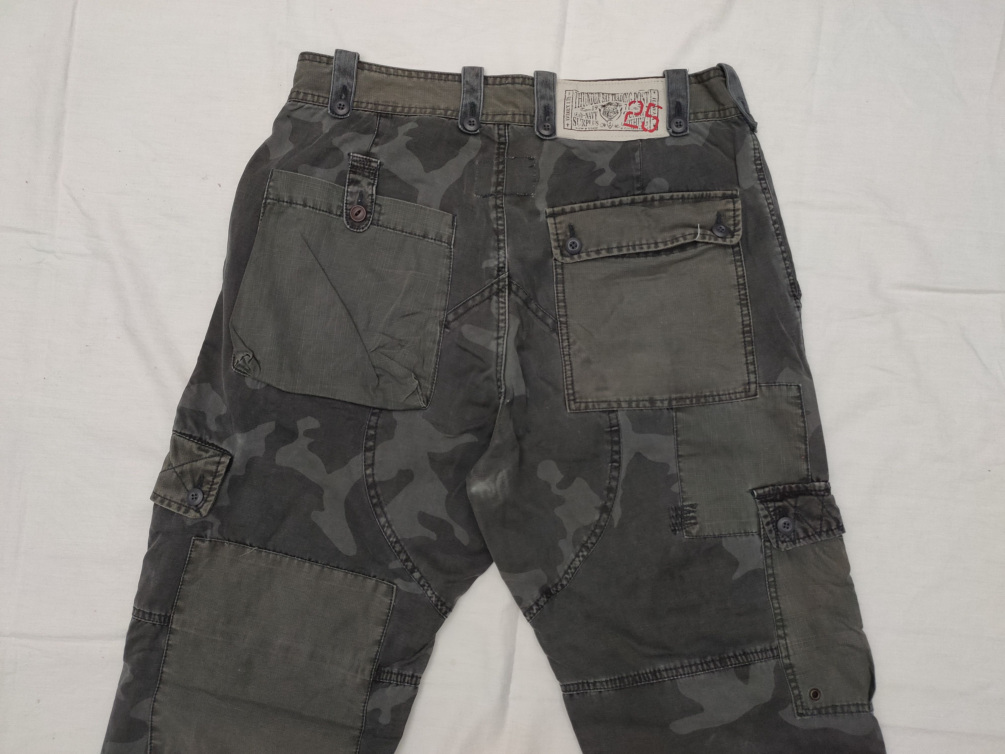 Avirex AVIREX Cargo pants Camo Military multi pockets Size US 34 / EU 50 - 7 Thumbnail
